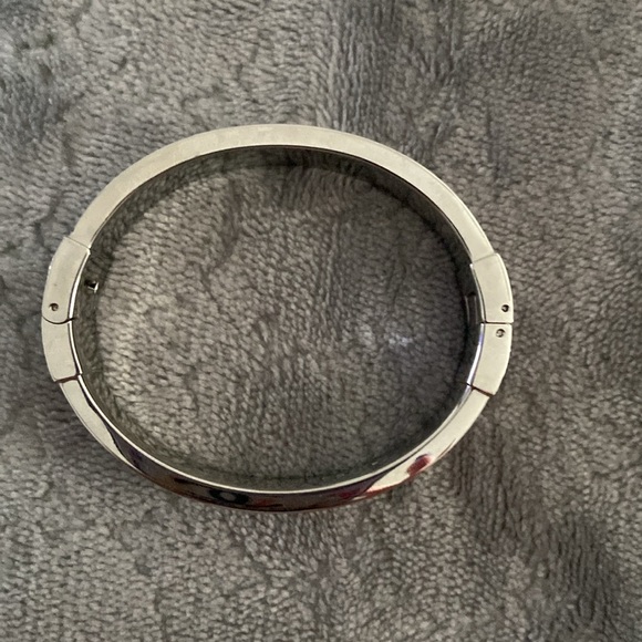 NWOT MICHAEL KORS BRACELET-SILVER WITH DIAMONDS - Picture 4 of 7